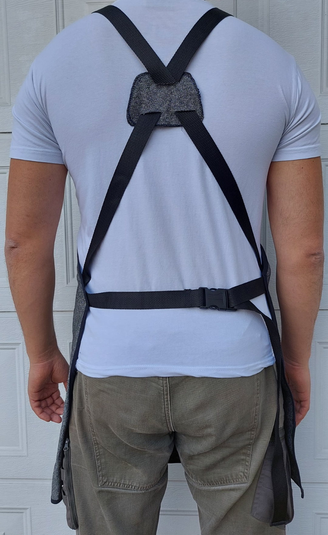 Fartuch antyprzecięckowy zapinany na ramionach