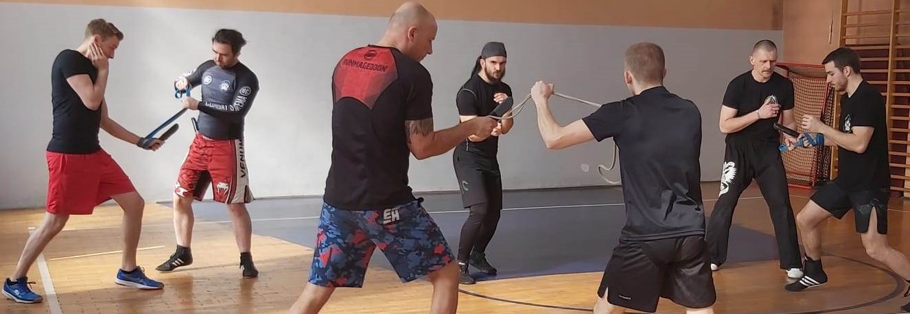 Defensywne użycie noża - seminarium